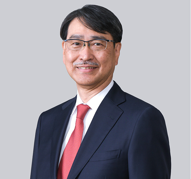 中井 一雅
